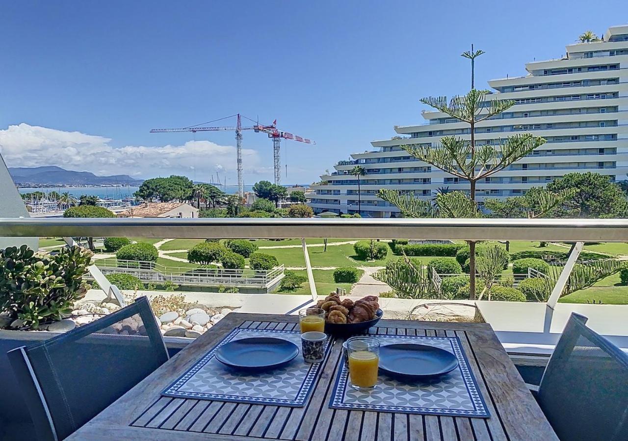 T1Bis Vue Mer Et Port Marina Baie Des Anges Villeneuve-Loubet Exterior photo